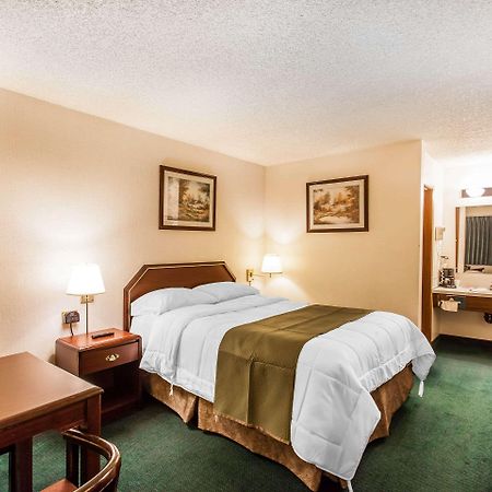 Econolodge Everett Eksteriør bilde