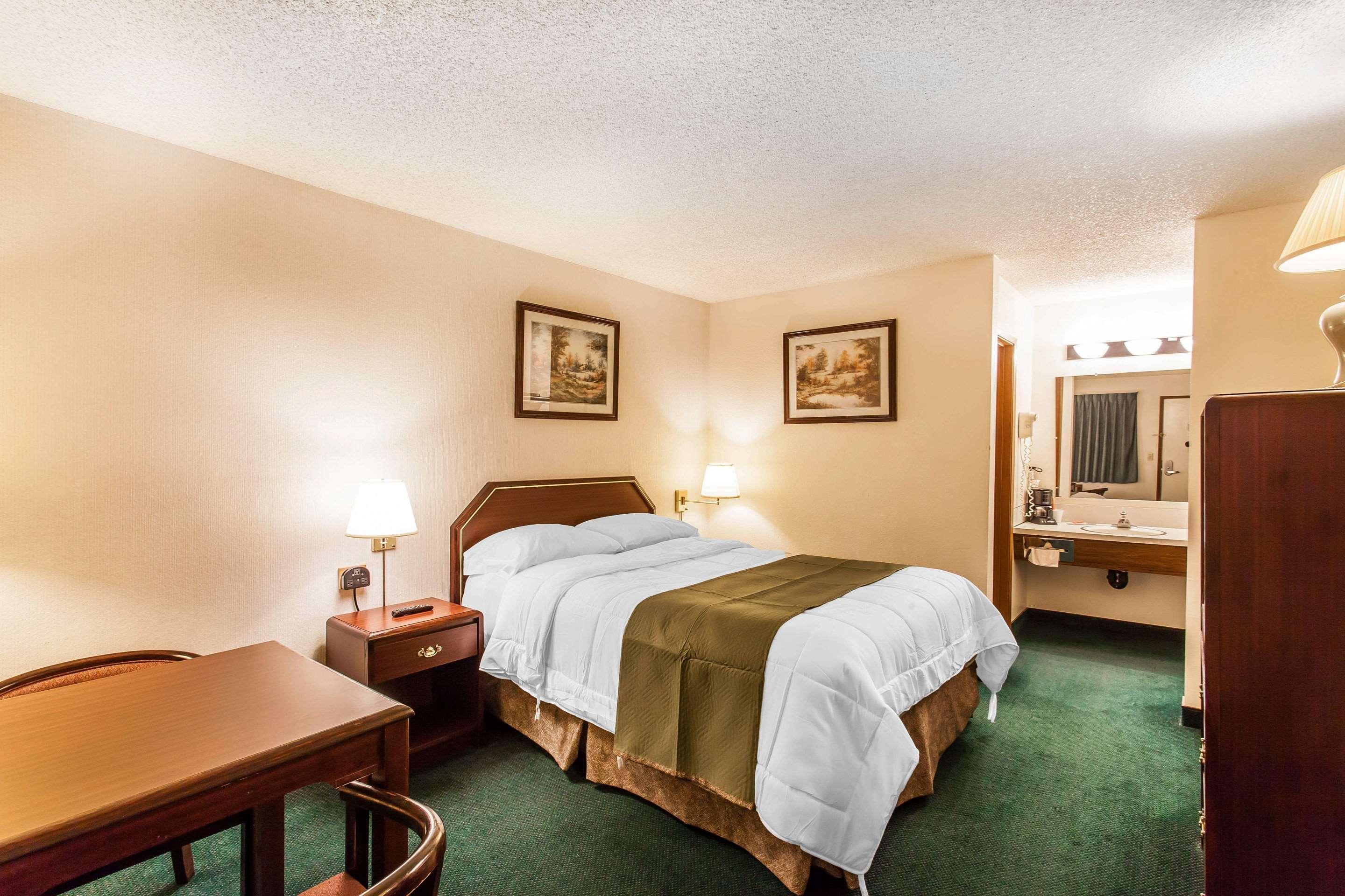 Econolodge Everett Eksteriør bilde