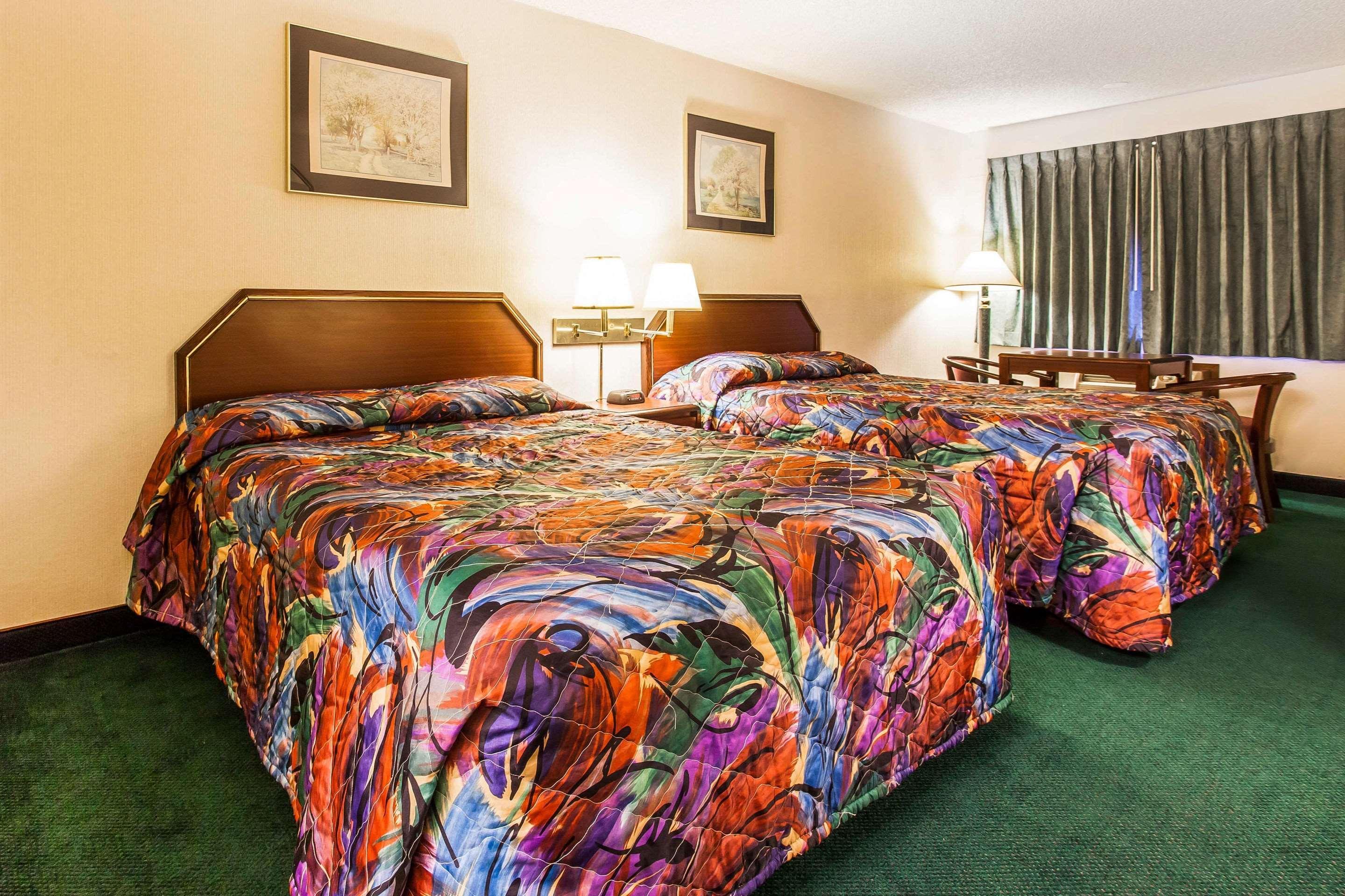 Econolodge Everett Eksteriør bilde