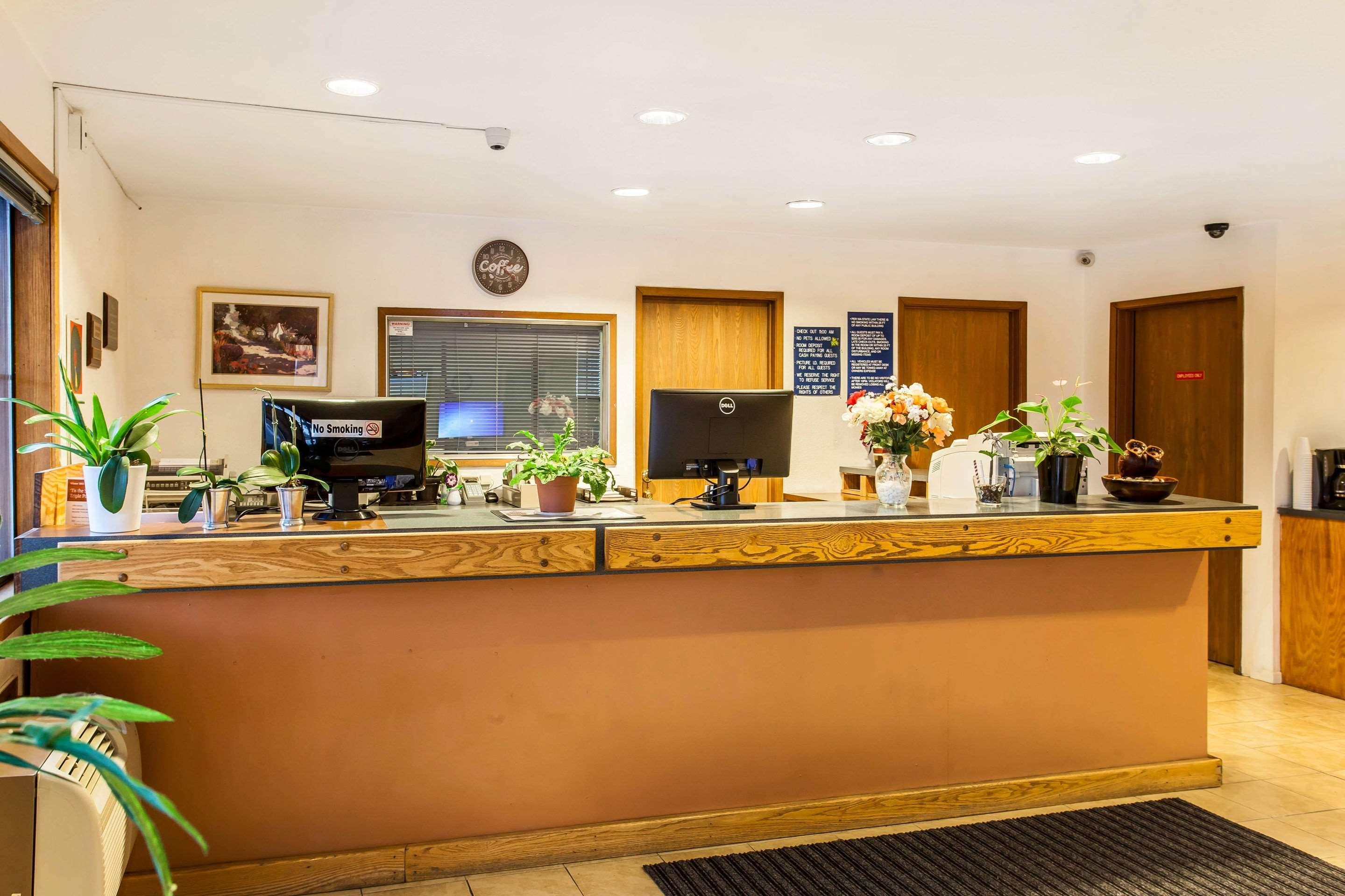Econolodge Everett Eksteriør bilde